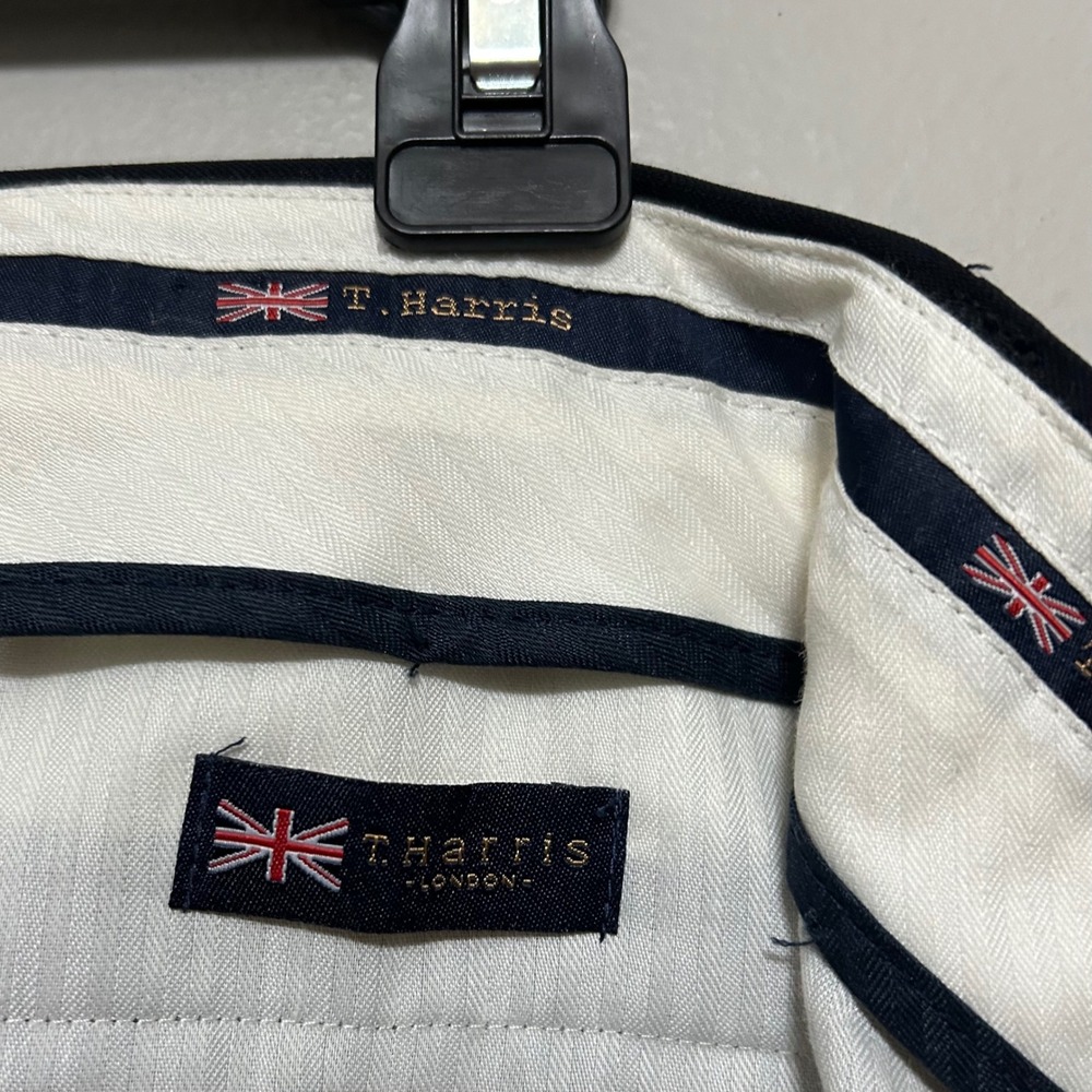T. Harris Men's Dress Pants 34X29 Navy Blue Excellent 100% Wool Cuffed Trousers - Picture 9 of 11